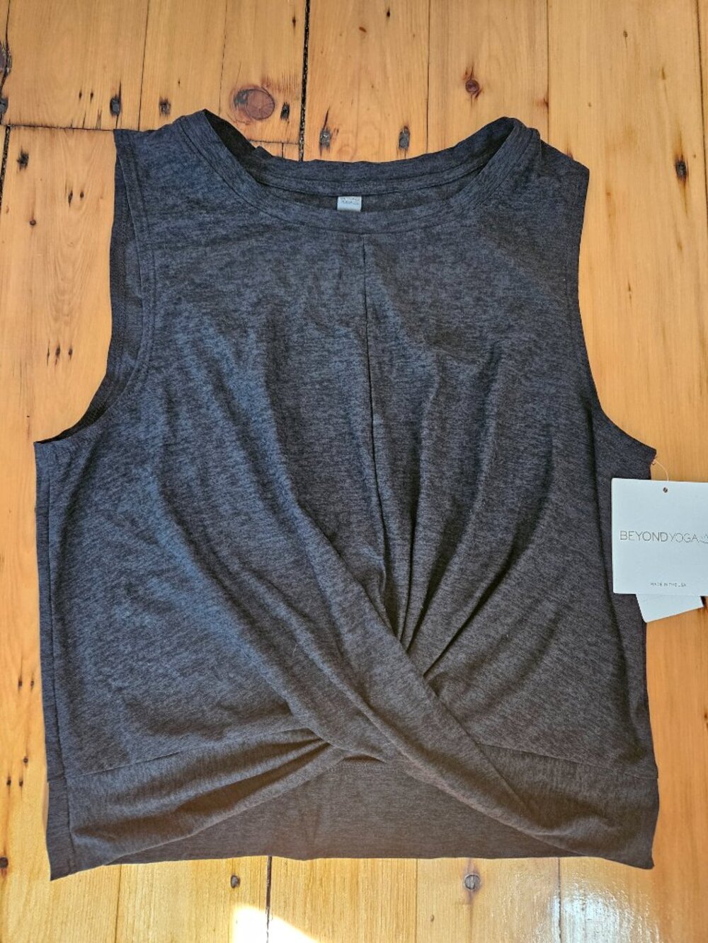 NWT Beyond Yoga Featherweight Center Stage Cropped Tank Darkest Night Size L